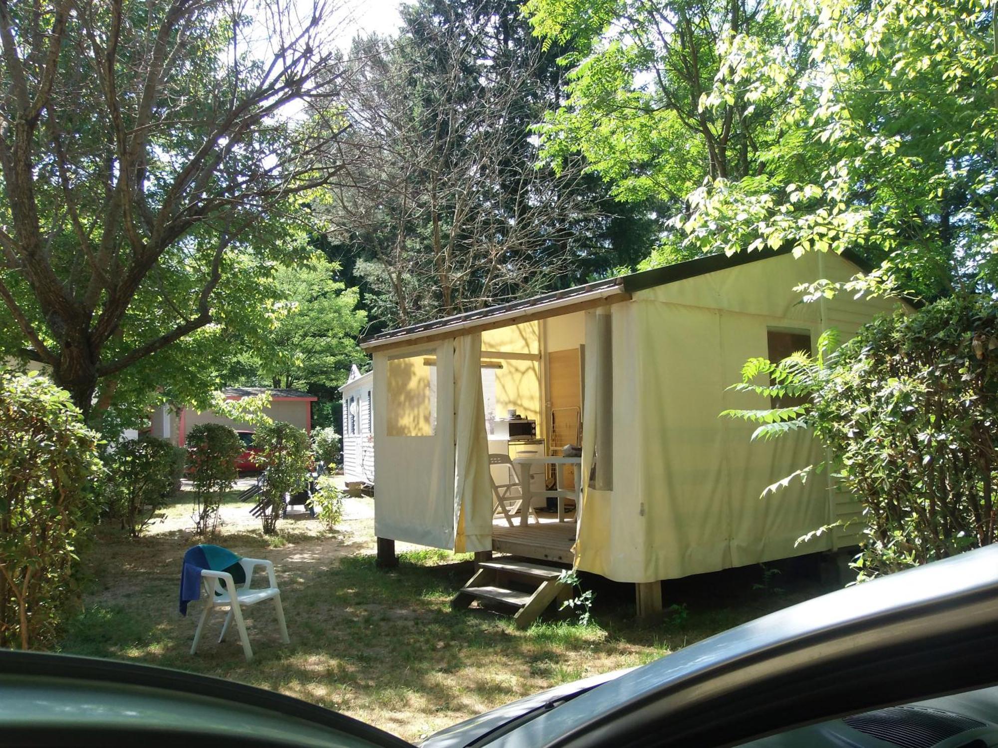 Camping Les Sources سان جان دو جارد المظهر الخارجي الصورة