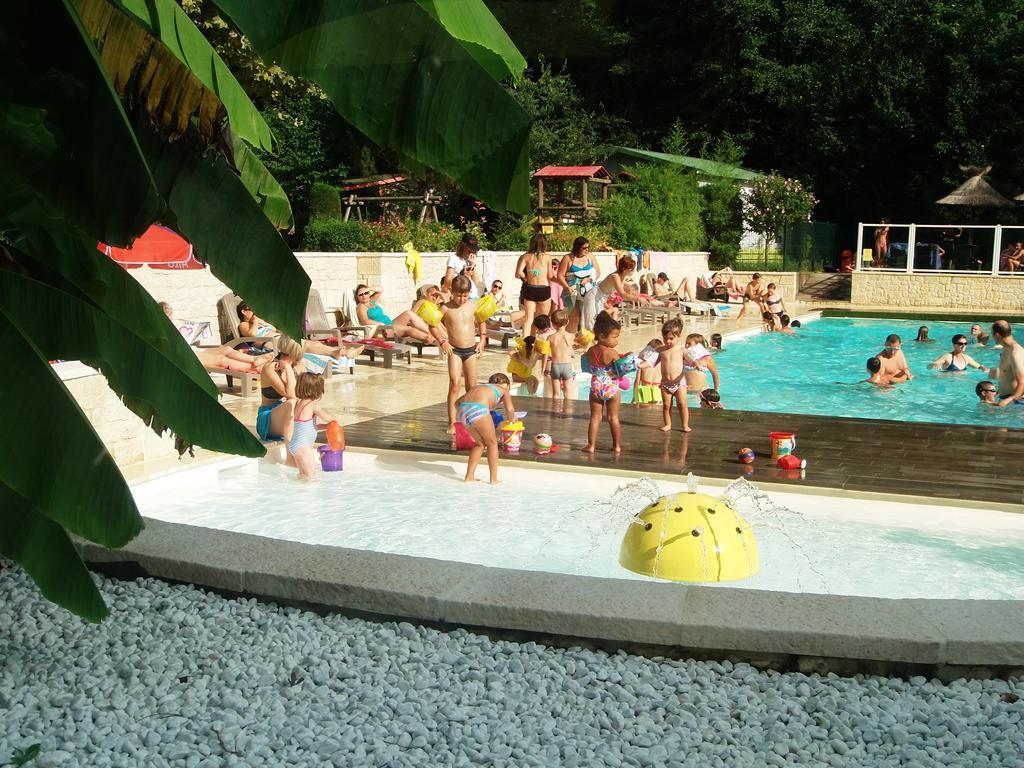 Camping Les Sources سان جان دو جارد المظهر الخارجي الصورة