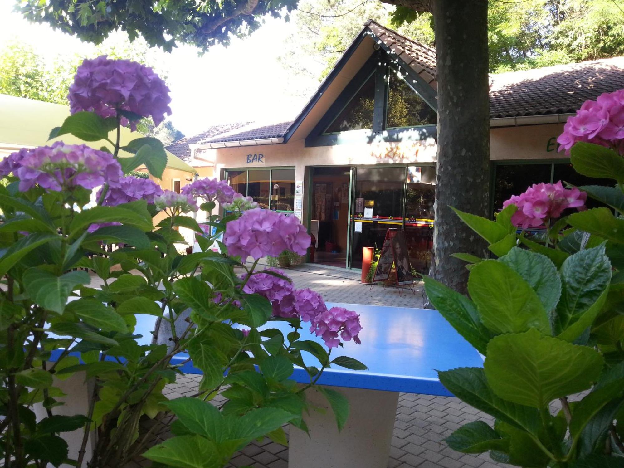 Camping Les Sources سان جان دو جارد المظهر الخارجي الصورة