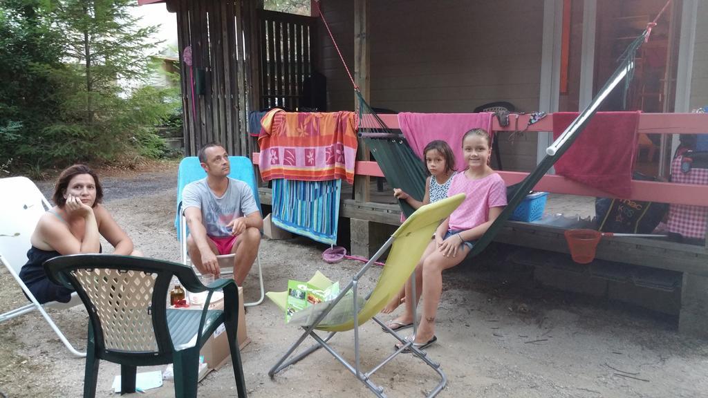 Camping Les Sources سان جان دو جارد المظهر الخارجي الصورة