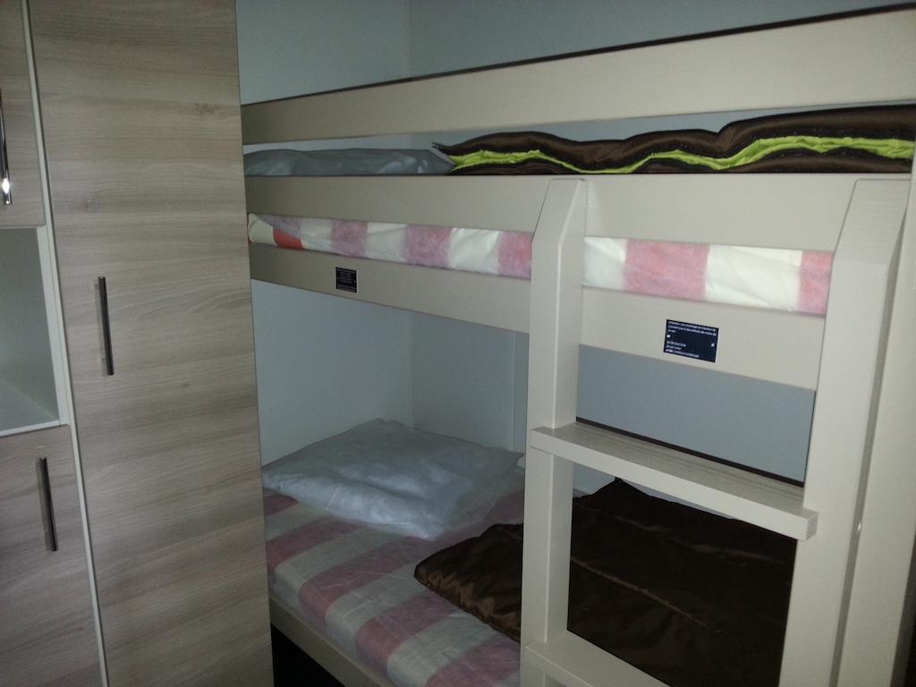 Camping Les Sources سان جان دو جارد الغرفة الصورة