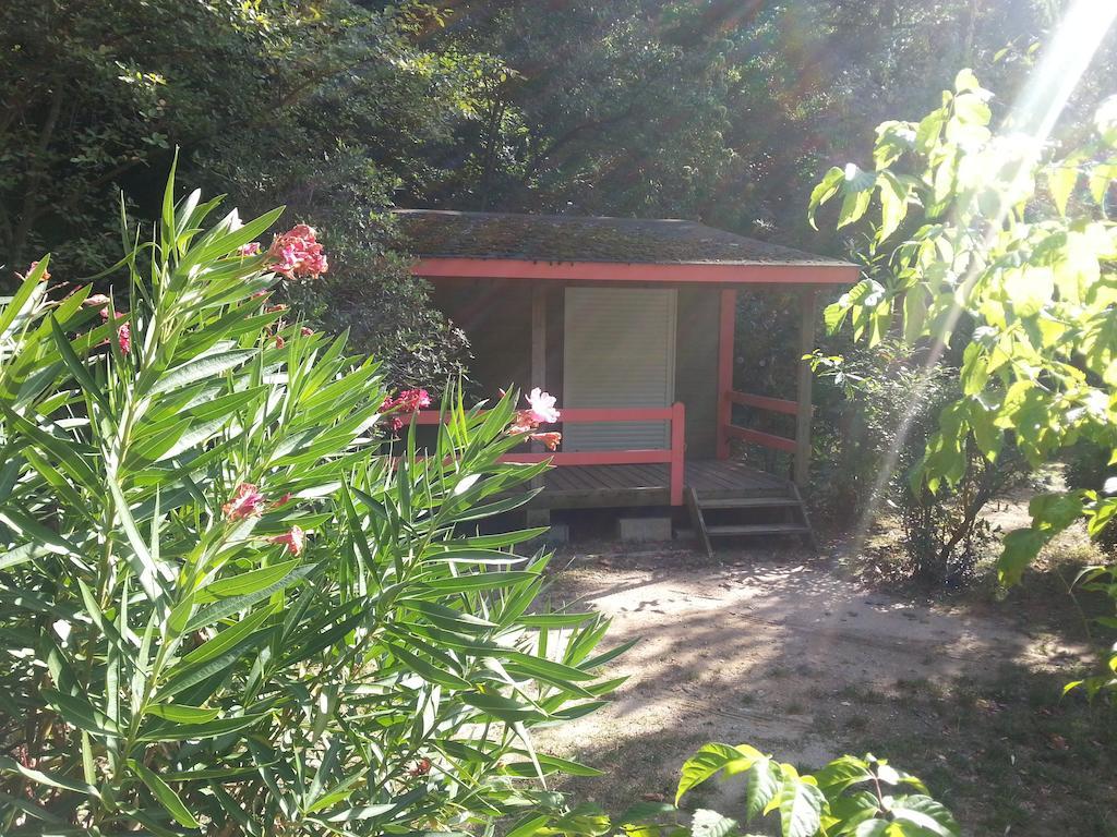 Camping Les Sources سان جان دو جارد الغرفة الصورة