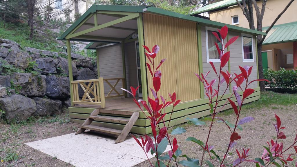Camping Les Sources سان جان دو جارد المظهر الخارجي الصورة