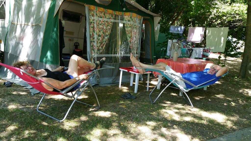 Camping Les Sources سان جان دو جارد المظهر الخارجي الصورة